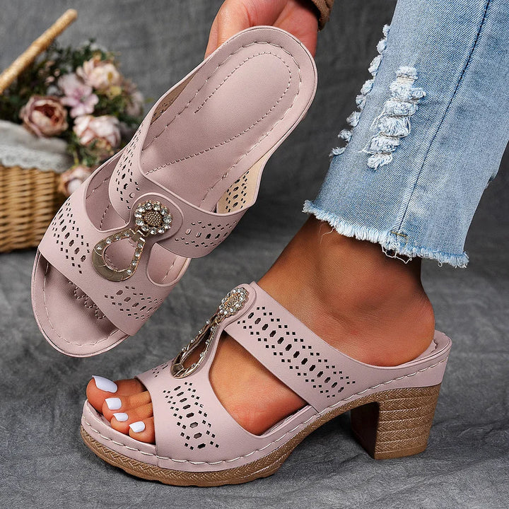 Nicoleta – Sandale orthopédique avec strass