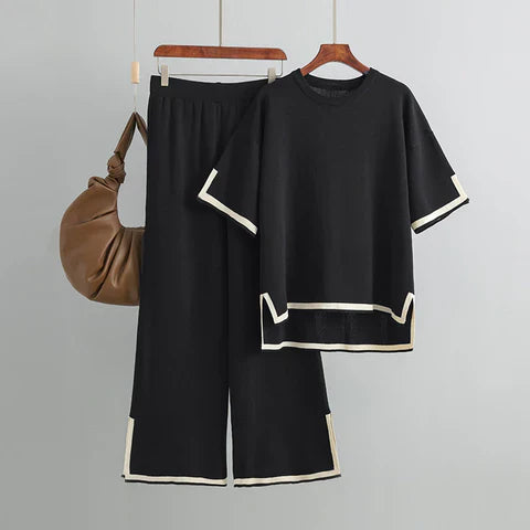 Aroha | Tenue coréenne deux pièces en matière légère, extensible et douce