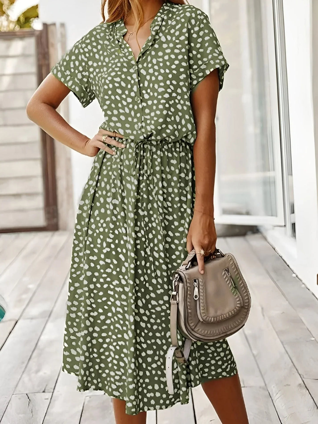 Benthe™ | Robe à col en V