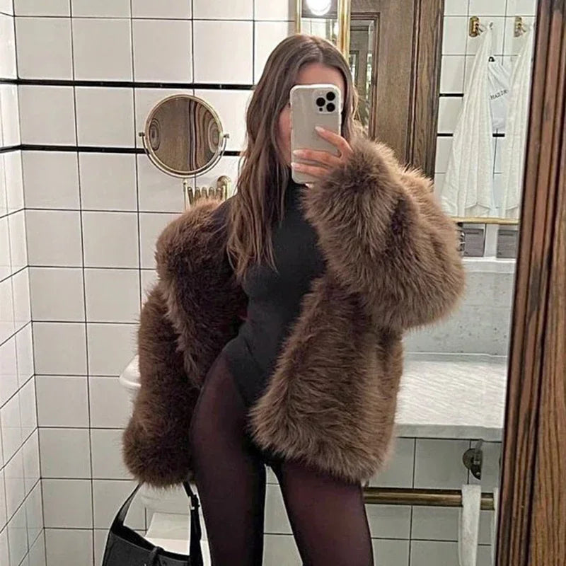 Angelina - Veste en fausse fourrure