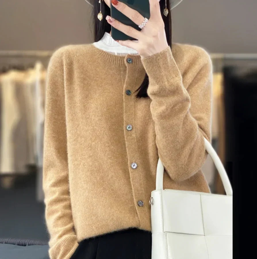 Annika - Cardigan doux, chaud et élégant