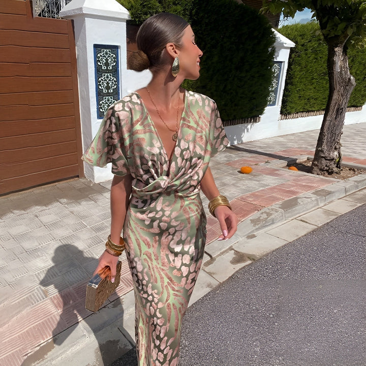 Matilda™ | Robe longue à encolure en V torsadée